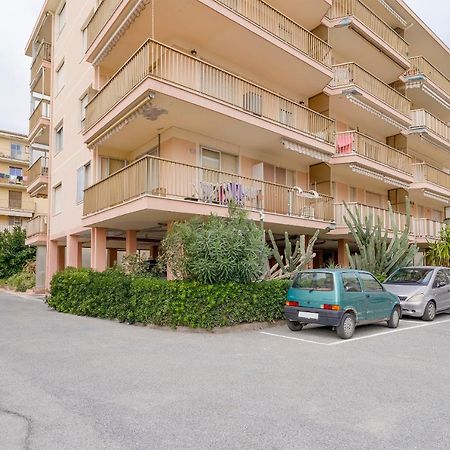 Apartmán Near The Sea - Wifi And Parking Ventimiglia Exteriér fotografie