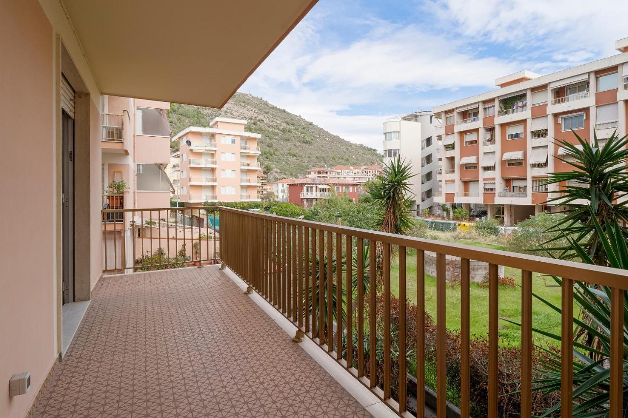 Apartmán Near The Sea - Wifi And Parking Ventimiglia Exteriér fotografie