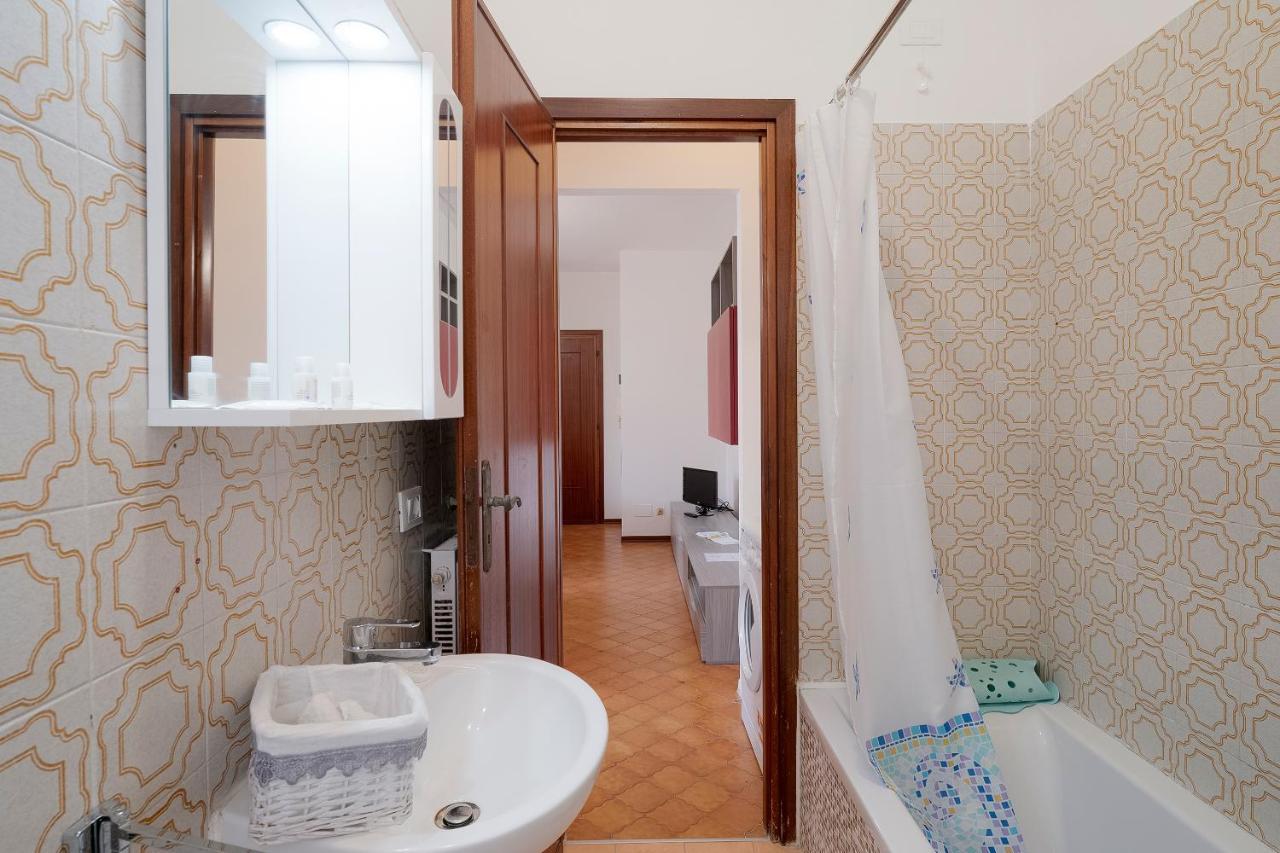 Apartmán Near The Sea - Wifi And Parking Ventimiglia Exteriér fotografie